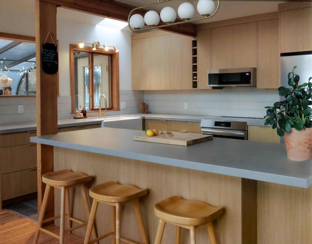 Custom Design Kitchen Cabinet