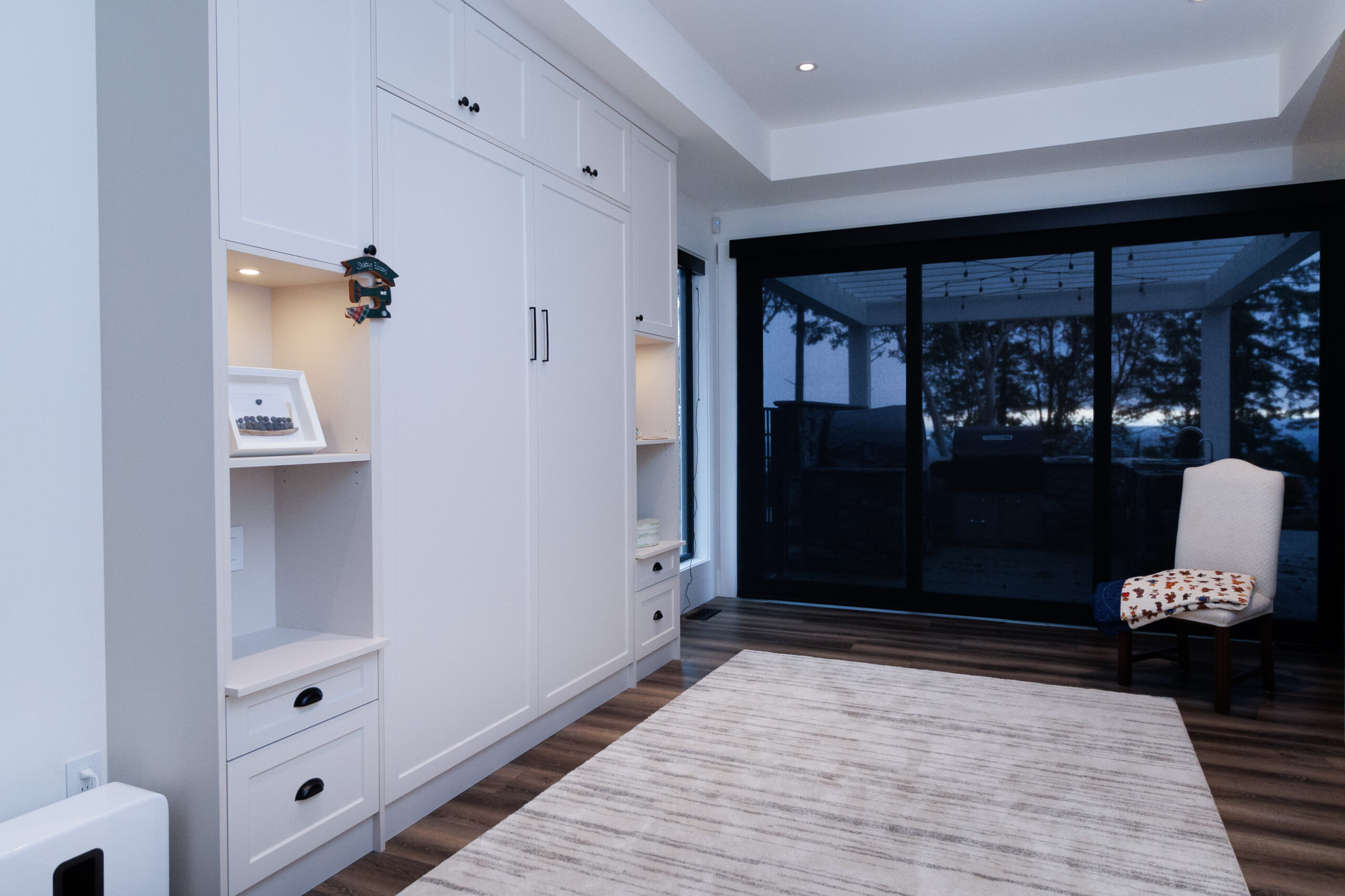 Cabinet Refacing vs Replacing: Which Makes Sense for Your Kitchen?