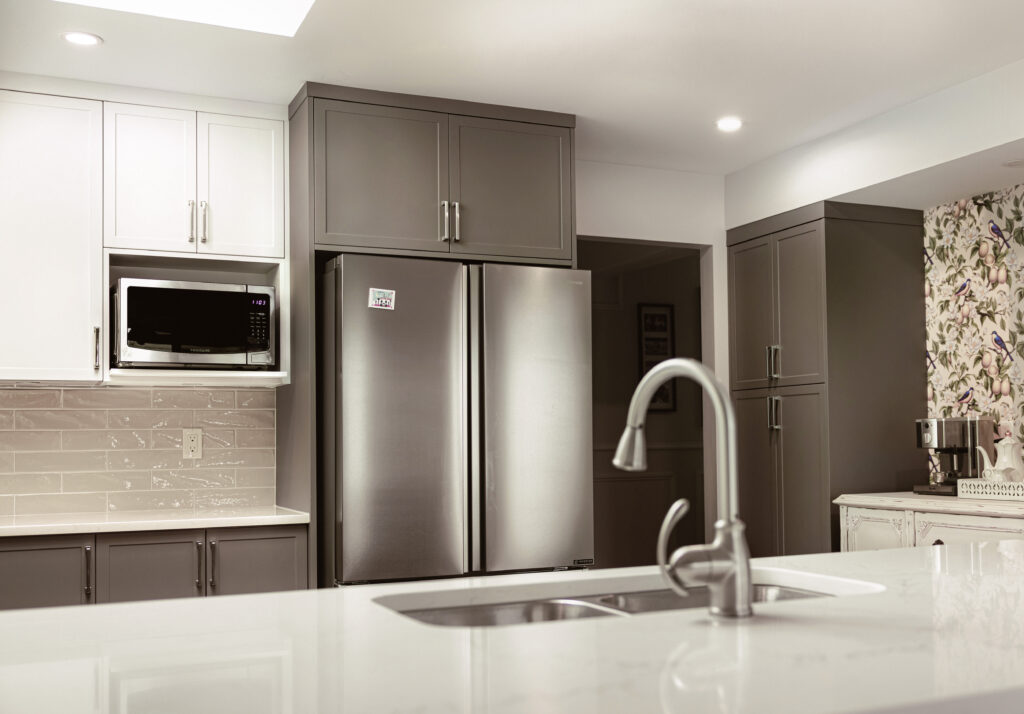 Custom Kitchen Cabinet Maple Bay