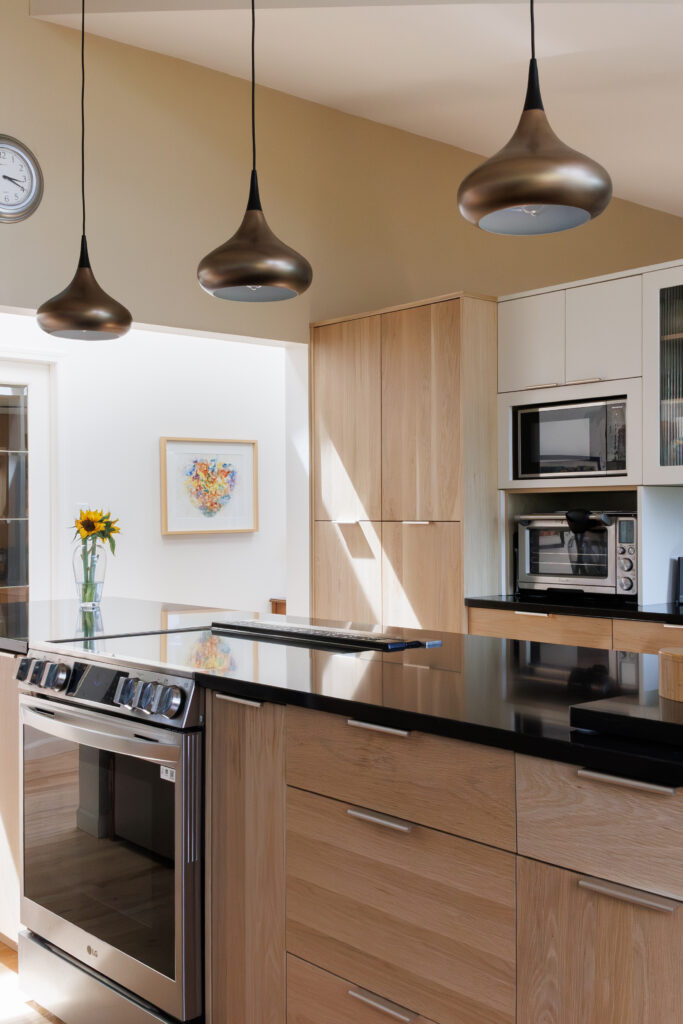 Custom Kitchen Cabinet Nanaimo