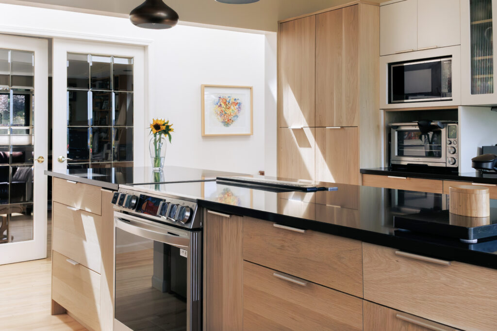 Custom Kitchen Cabinet Nanaimo
