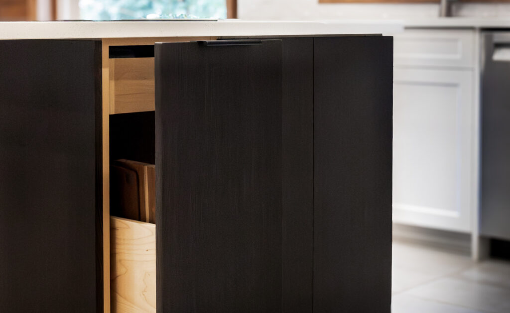 Custom Kitchen Cabinet
